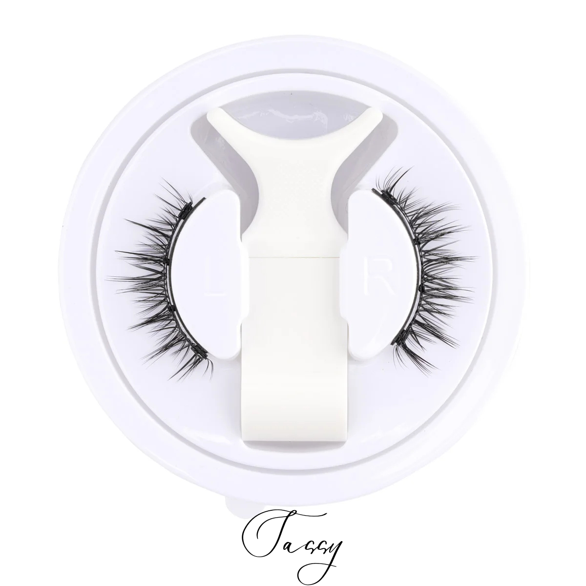 š Sassy ā Cat Eye Magnetic Lashes