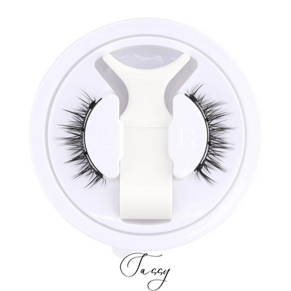 😜 Sassy – Cat Eye Magnetic Lashes